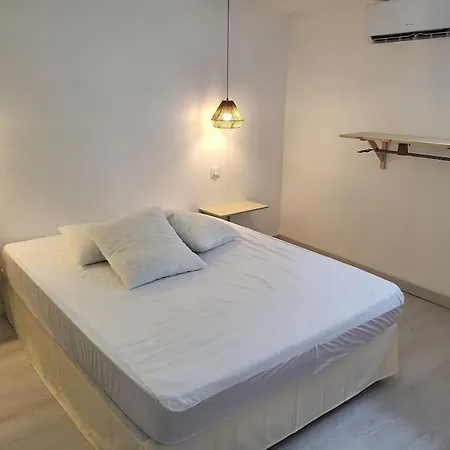 Au Rdc D'une Charmante Maison Appartement *