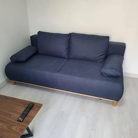Au Rdc D'une Charmante Maison *