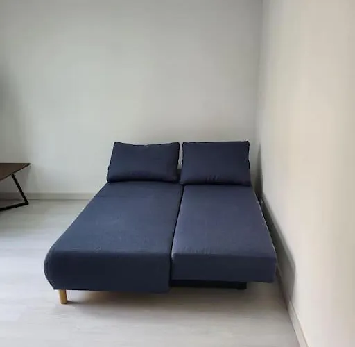Au Rdc D'une Charmante Maison *